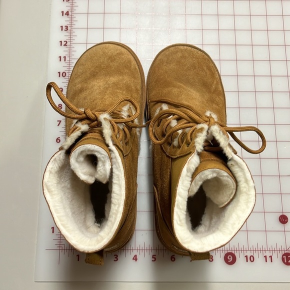 KOOLABURRA by UGG "Advay" Urban/Boho Chestnut Tan Suede Round Lace Up Boots 10 - Picture 14 of 16